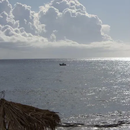 Apartment Near The Sea *